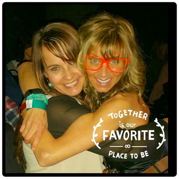 Meet your Posher, Julee - Picture 5 of 6